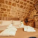 Medieval Apartment Estiva